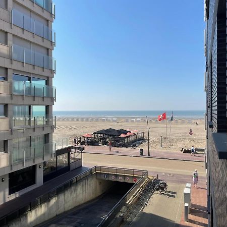 Appartement Seaview Koksijde Bagian luar foto